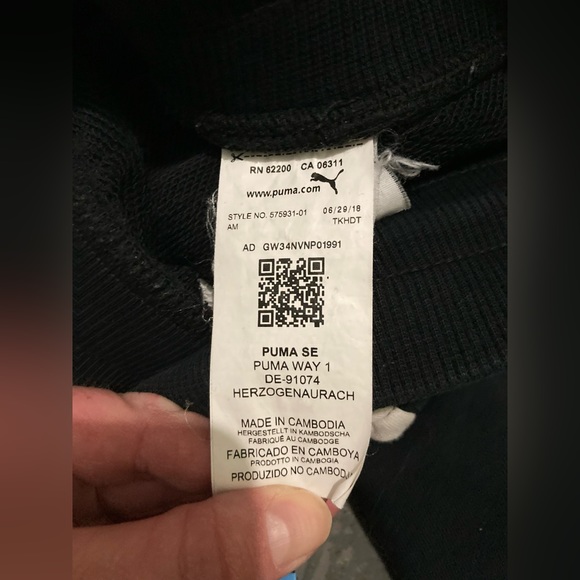 Puma Black and White Jogger Sweatpants. Size M - Picture 6 of 12